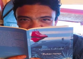 |LITORALES| BOTAS RUSAS VS. MOCASINES ITALIANOS