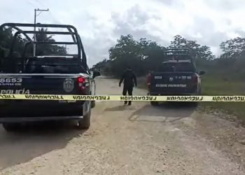Hallan cuerpo encobijado en cenote de la colonia Avante