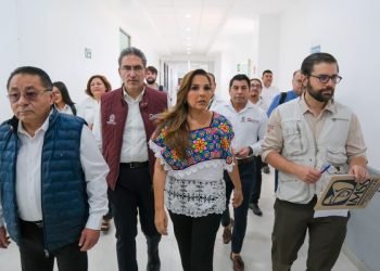 Supervisan Mara y Alejandro Svarch necesidades del Hospital General de Cancún
