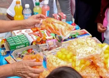 A PARTIR DE MARZO: Prohibirán venta de comida chatarra en escuelas de QR