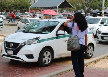 Solapan ilegalidades de taxistas por intereses políticos y económicos, denuncia Observatorio