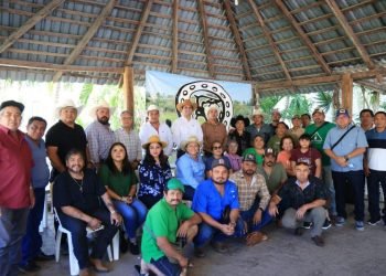 Presentan informe de logros y avances de Asociación Ganadera de Isla Mujeres