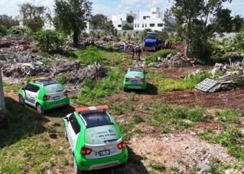 “PATRULLAS VERDES”: Arrestan a volquetero por tirar residuos en área verde