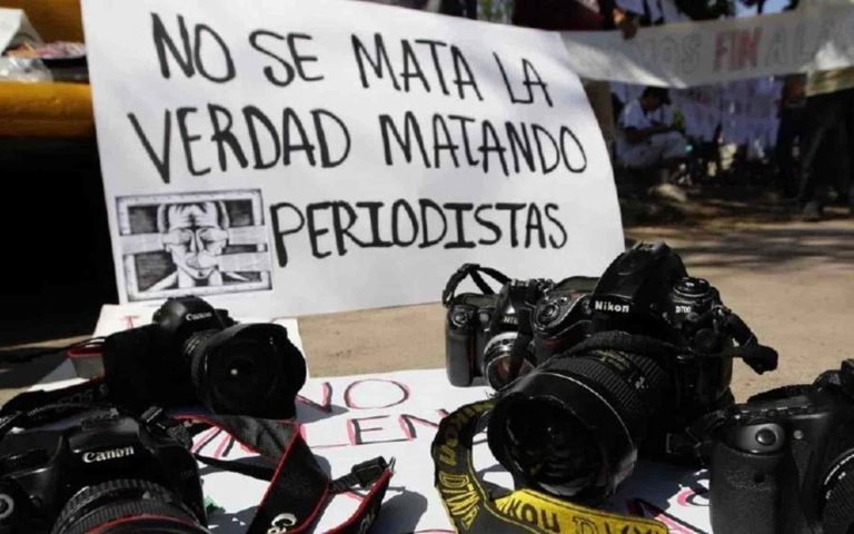 periodistas