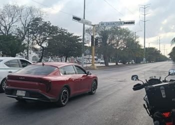 Reportan apagones en varias regiones de Cancún