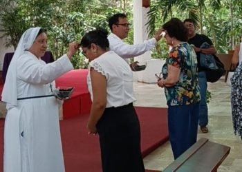 MIÉRCOLES DE CENIZA: Feligreses celebran inicio de la Cuaresma en Cancún