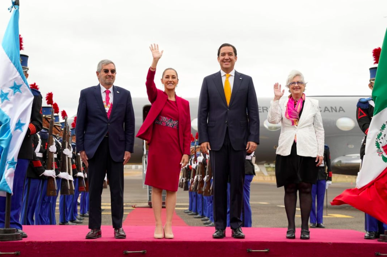Claudia Sheinbaum celac