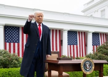 Guerra comercial golpea a México