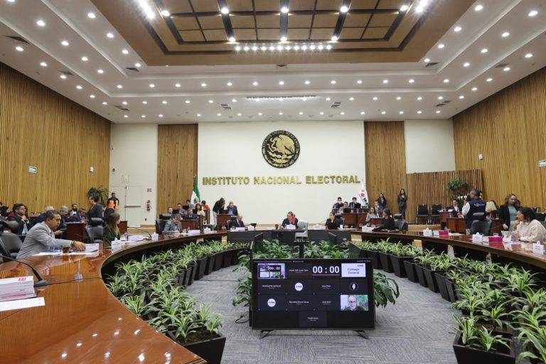 INE vs Poder Ejecutivo