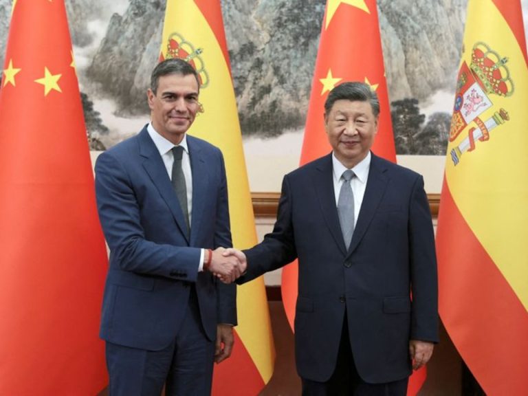 Pedro Sánchez refuerza relación con China