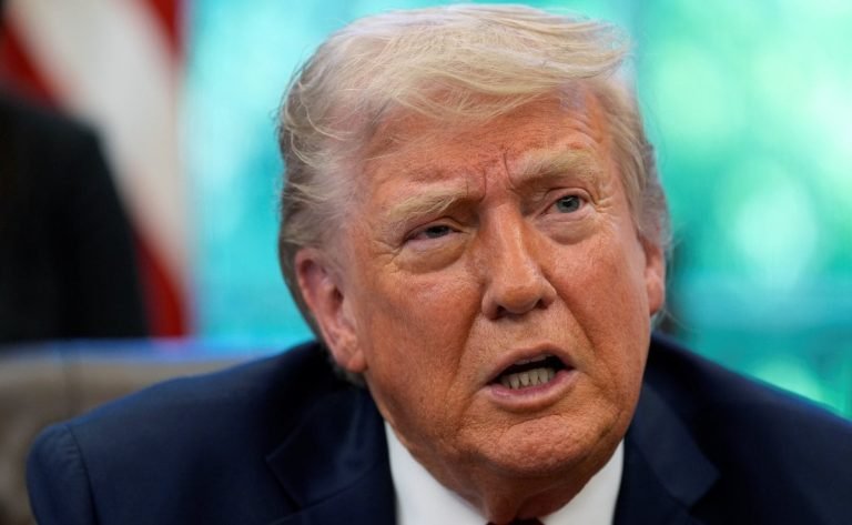 Trump culpa a México y Canadá