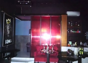 FGE rescata a 16 mujeres víctimas de trata de personas en un bar de Cancún