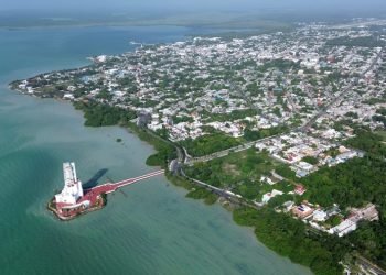 | CAMINOS DEL MAYAB | Chetumal no brilla: La debacle de la capital