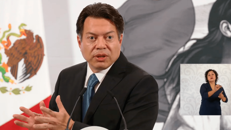 Aumento del 9% a maestros en México: el segundo más alto en 40 años