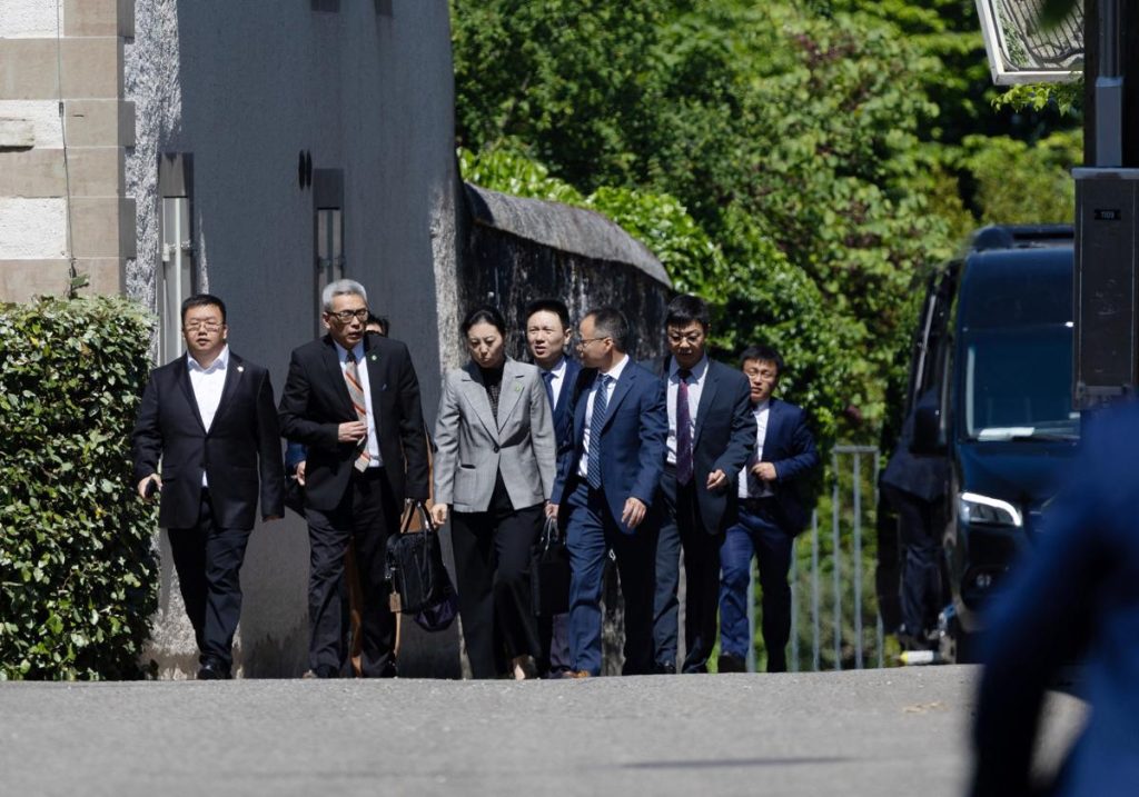 China y EU dan primer paso hacia el fin de la guerra de aranceles