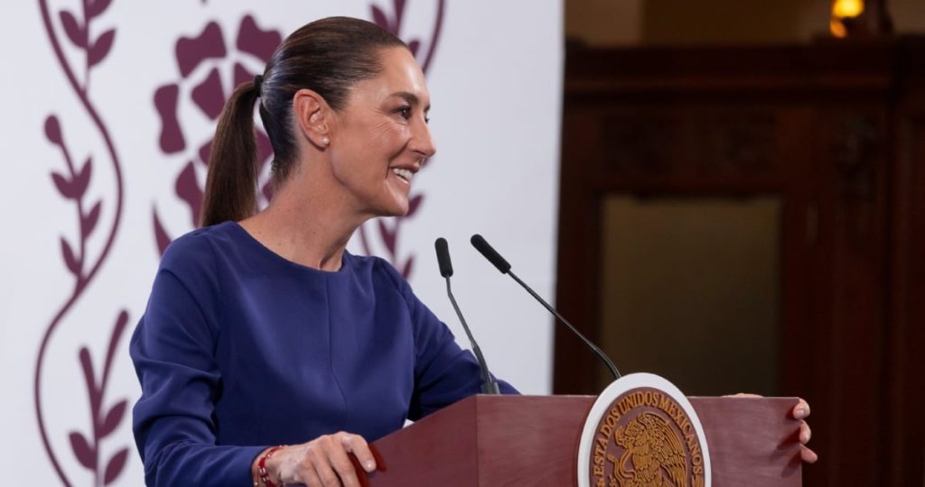 Claudia Sheinbaum defiende a Adrián Rubalcava