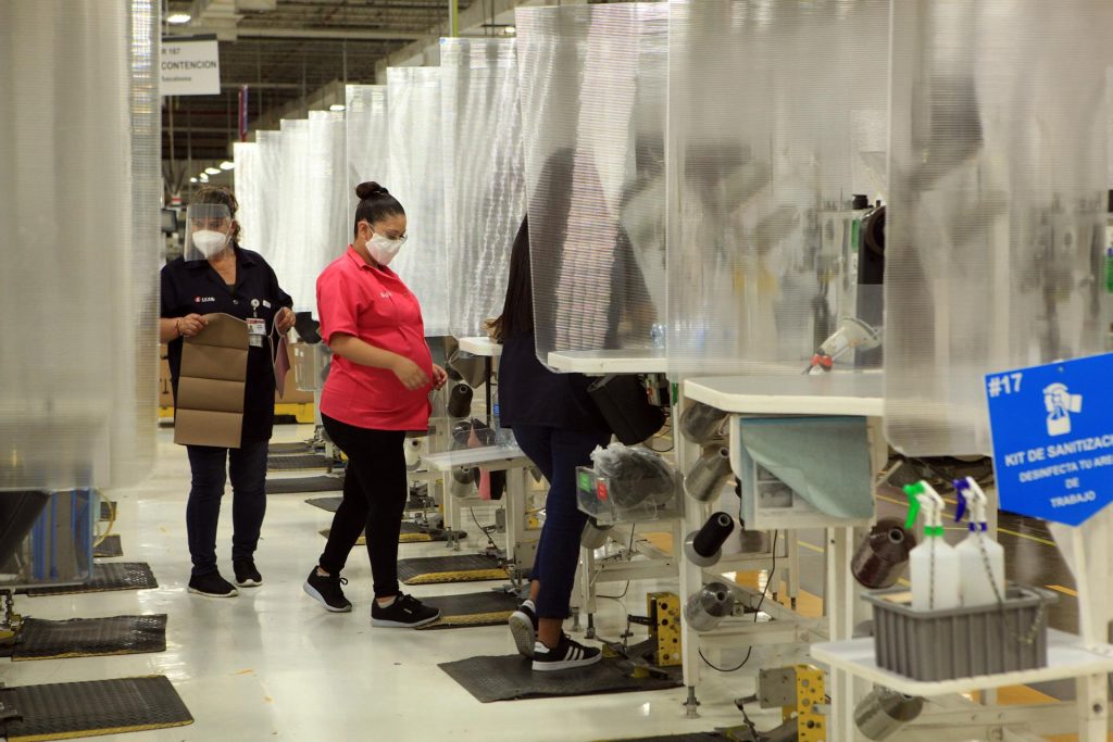 Empleos en México caen en abril por Semana Santa