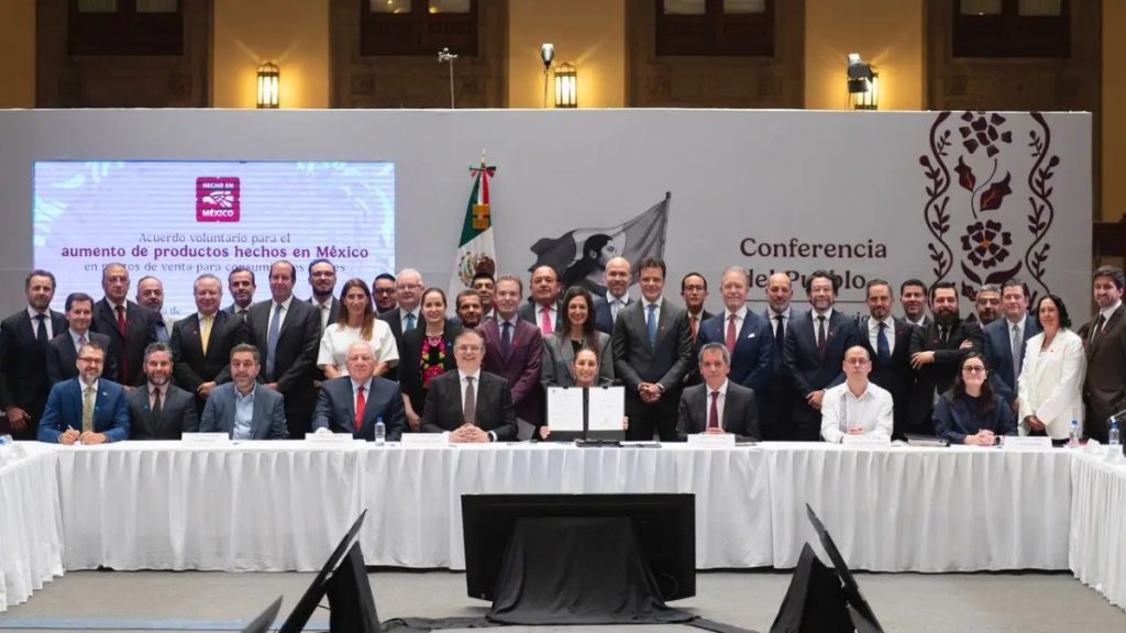 Hecho en México: tiendas acuerdan priorizar productos nacionales