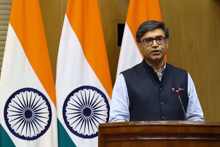 India y Pakistán acuerdan cese al fuego