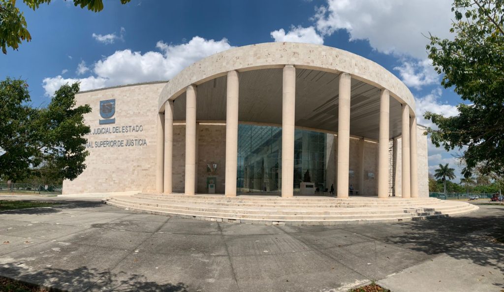 Jueces “cachirules” en Yucatán