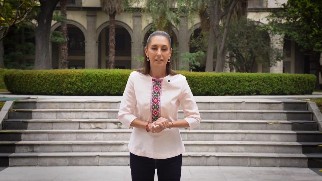 Sheinbaum felicita a las madres mexicanas