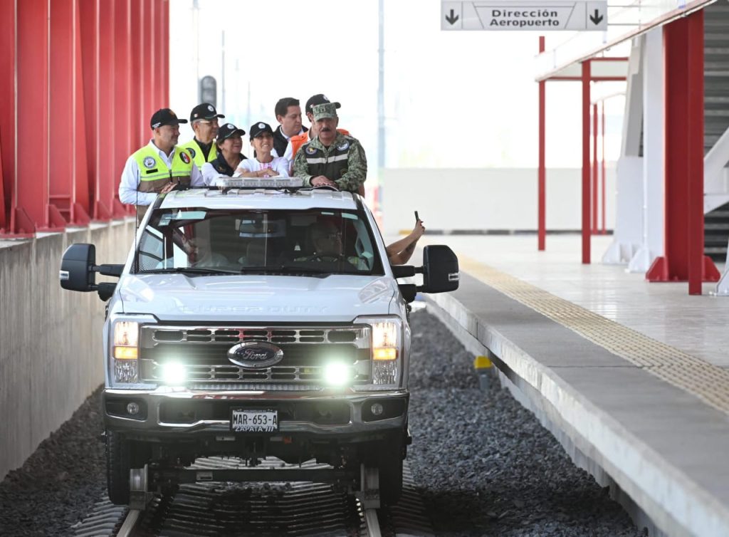 Tren suburbano: Sheinbaum supervisa avances de la obra al AIFA