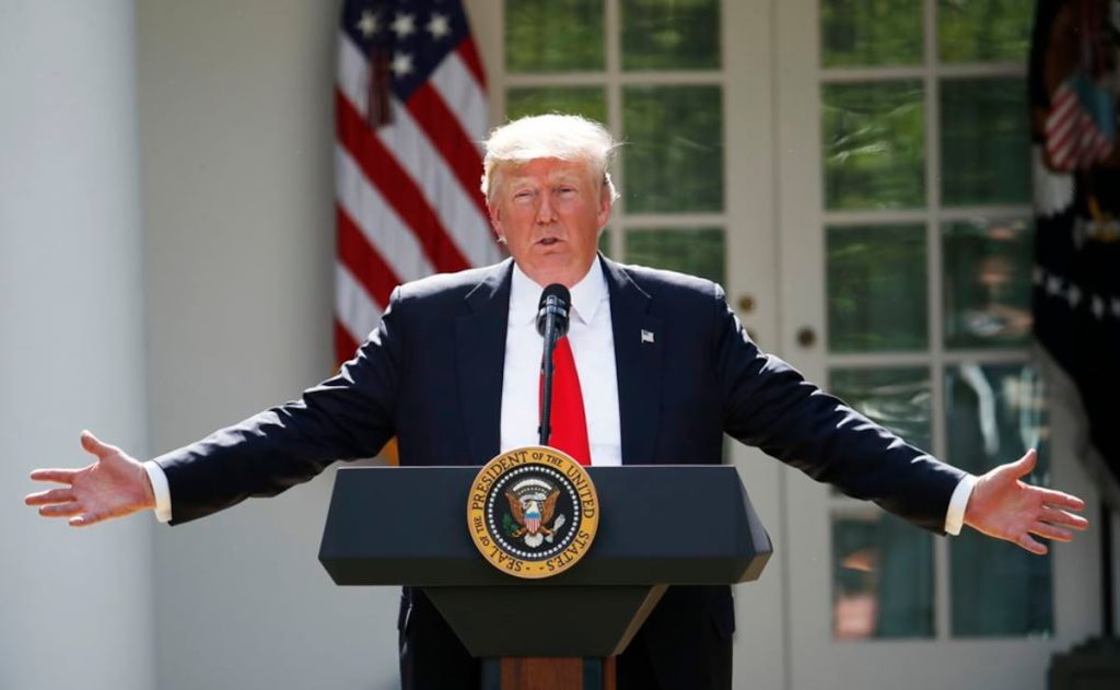 Remesas en riesgo: Republicanos bloquean plan de Trump para gravar 5%