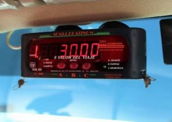 Pruebas piloto de taxímetros en Cancún siguen sin fecha definida