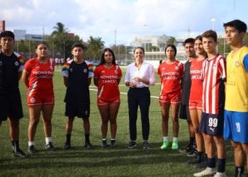 Convoca Ana Paty a jóvenes deportistas para beca en Madrid