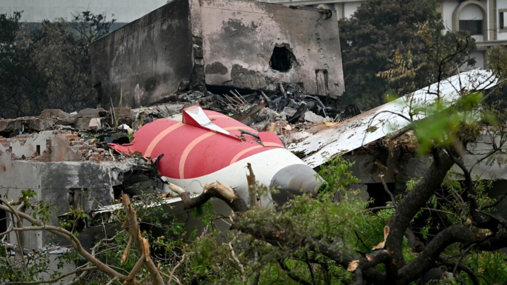 Accidente aéreo Ahmedabad: Recuperan cajas negras clave para investigación