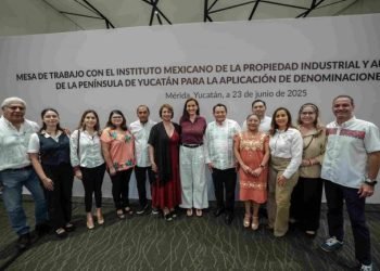 Firman acuerdo para proteger denominación de origen del chile habanero