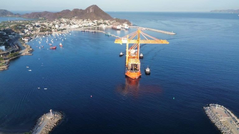 Dispara recaudación aduana Manzanillo tras paro en mayo