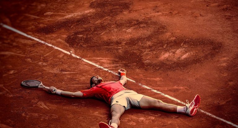 Djokovic logra hito en Roland Garros