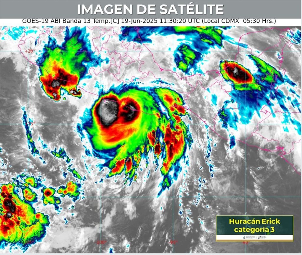 Huracán Erick toca tierra en Oaxaca: impacto y pronóstico según Consejo Estatal