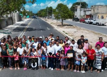 Entregan Mara y Ana Paty obras de urbanización en colonias Tierra y Libertad 1 y 2 en Cancún