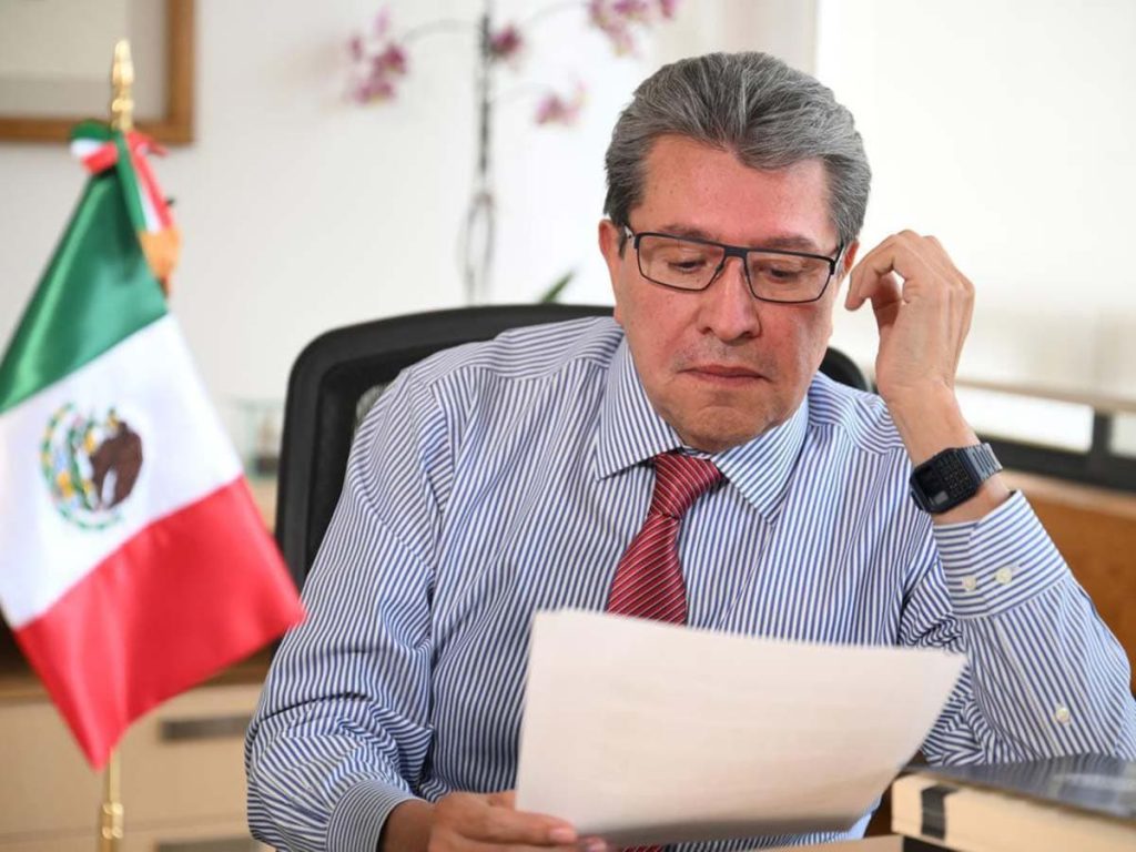 Violencia vicaria: La polémica definición de Ricardo Monreal