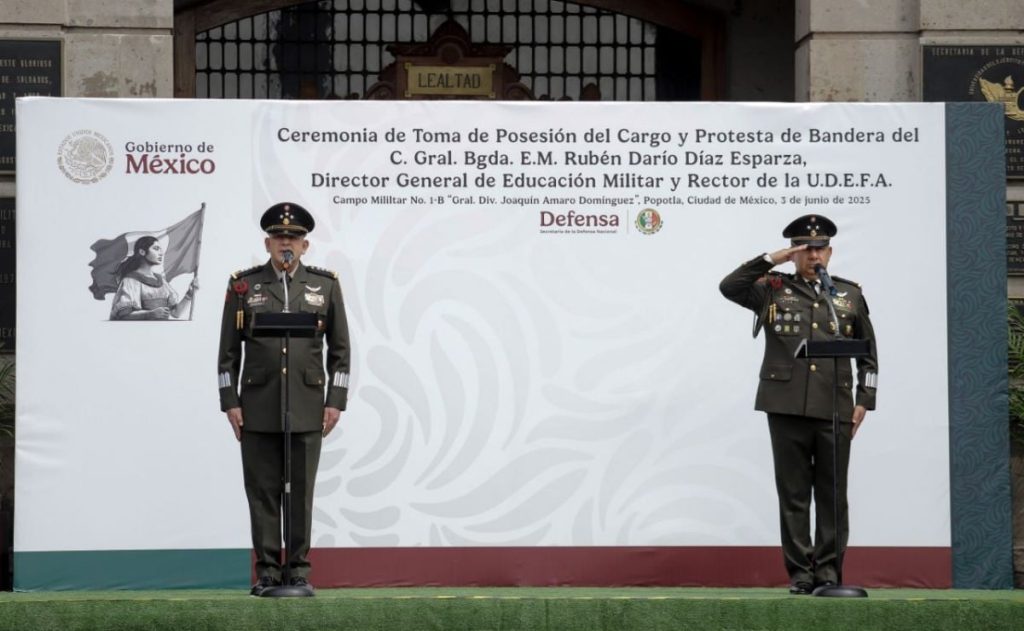 Universidad del Ejército: Sheinbaum designa al general Díaz como rector