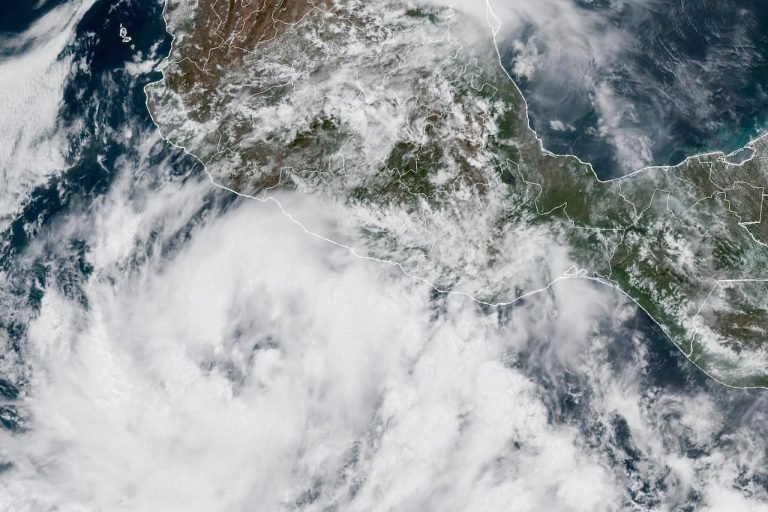 tormenta tropical Dalila se forma en el Pacífico