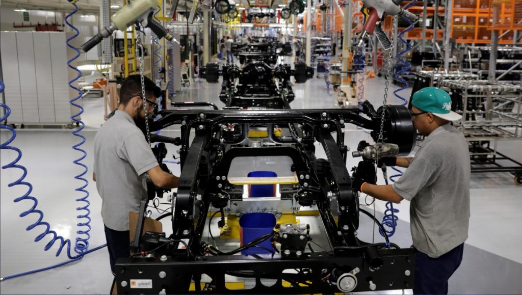 Actividad industrial en México crece 0.6% en mayo