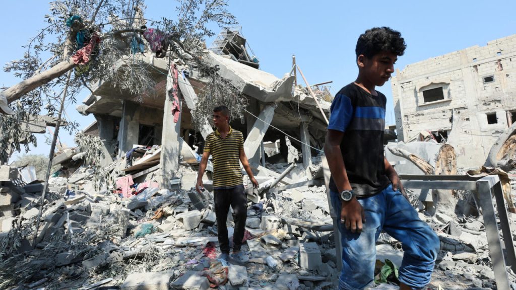 Ataques Aéreos en Gaza: Decenas de Palestinos Muertos en Medio de Tregua