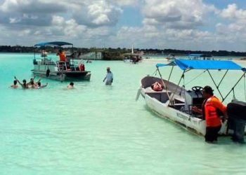 Capacitan a capitanes de embarcaciones de Bacalar