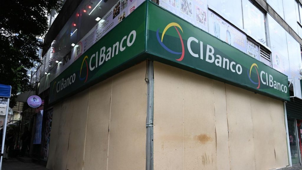 CFE Capital remueve a CI Banco del fideicomiso Fibra E tras acusación en EU