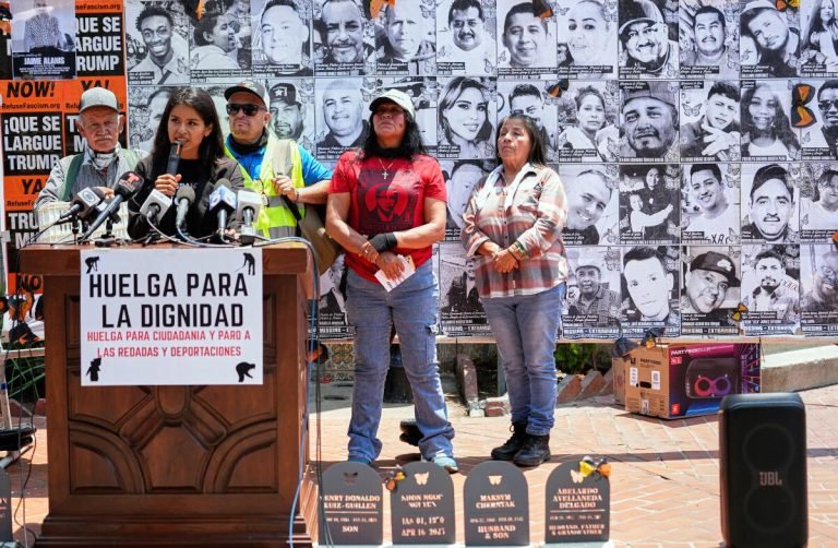 California en huelga: Trabajadores agrícolas exigen derechos y ciudadanía