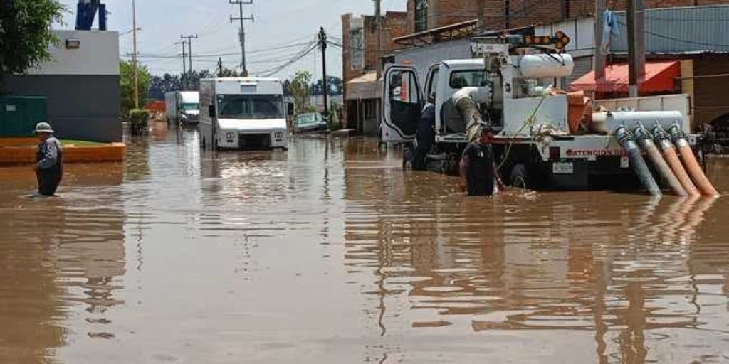 Conagua activa operativos de emergencia por inundaciones en Tamaulipas y Veracruz