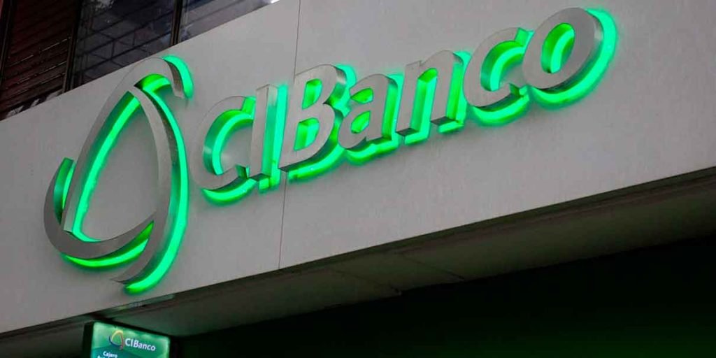 Hacienda exonera a Vector, CIBanco e Intercam pese a sanciones millonarias