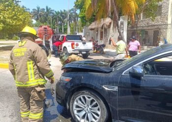 Instalarán unidades de rescate de Bomberos en puestos carreteros de Cancún este verano