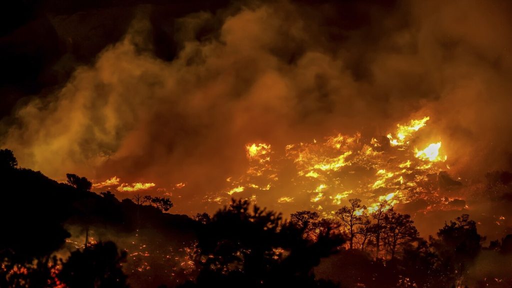 Incendio en Creta: Evacuaciones y Daños por Incendio Forestal