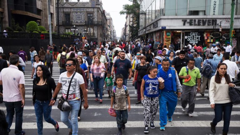 Ingreso de hogares mexicanos crece más de 10% en 2024, revela el Inegi