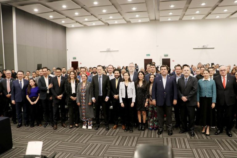 Jornada de 40 Horas: Coparmex Propone Comité Tripartito