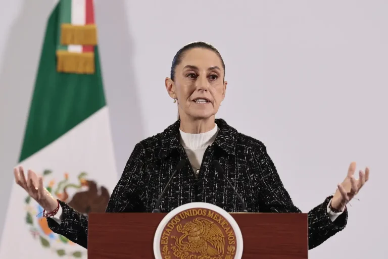 La presidenta Sheinbaum cuestiona las resoluciones contradictorias del INE sobre la elección judicial